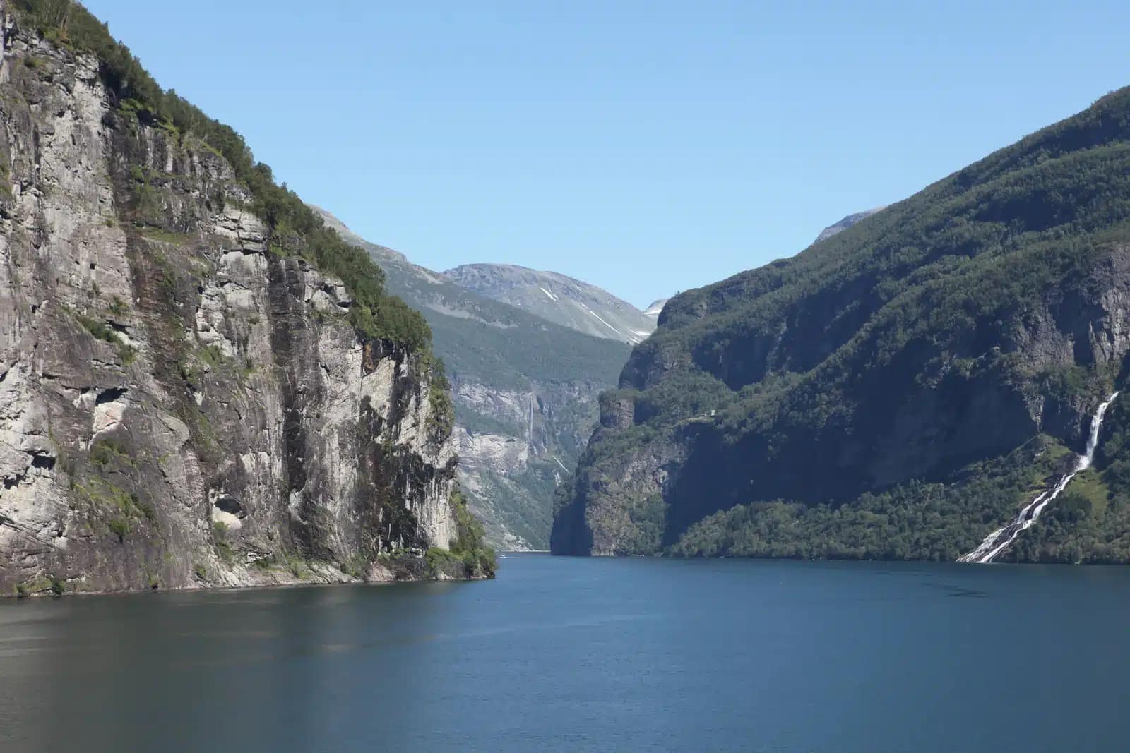 Whitestar Cruise and Travel